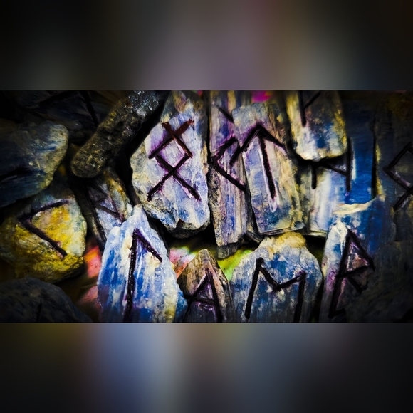 Kyanite Handmade Runestone Set - Nordic Heathen Runes - Pagan Alter Supplies - Picture 3 of 4